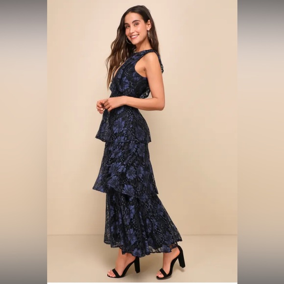 Molinetto Navy Blue Lace Ruffled Tiered Sleeveless Maxi Dress size small - Picture 6 of 7